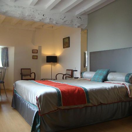 Manoir De La Ville Marie Hirel Bagian luar foto