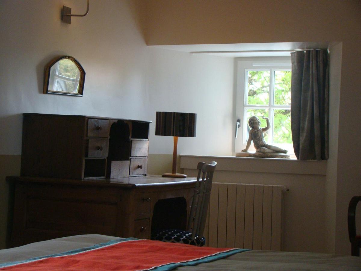 Manoir De La Ville Marie Hirel Bagian luar foto
